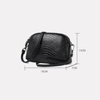 Sac à main tendance noir façon croco