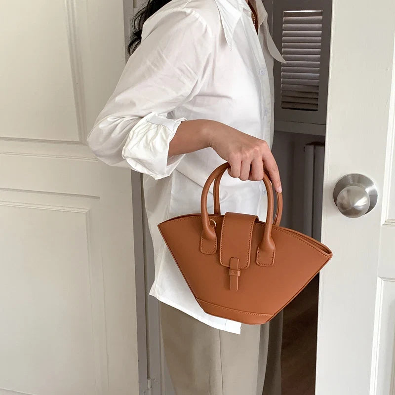 Sac à porter main luxueux et tendance