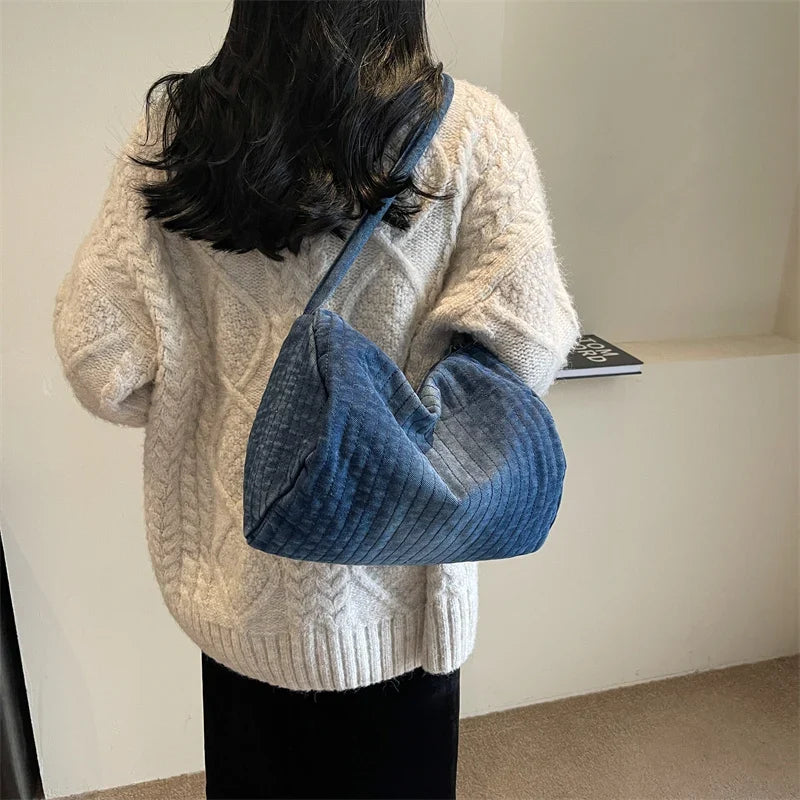 Sac au matelassage souple en denim