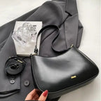 Sac baguette à main de taille réduite