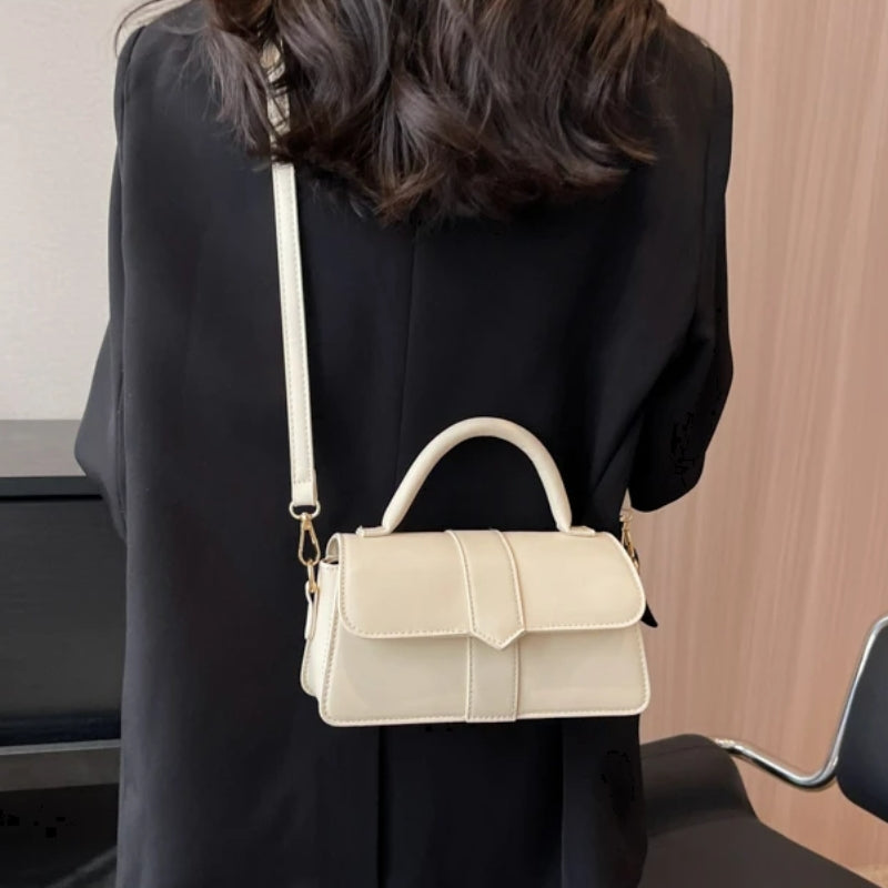Sac baguette destiné aux femmes