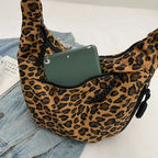 Sac banane motif léopard en port bandoulière