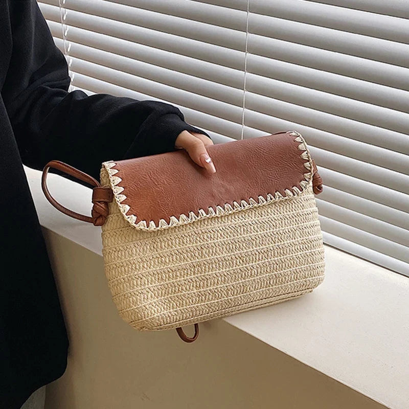 Sac bandoulière beige et marron en paille