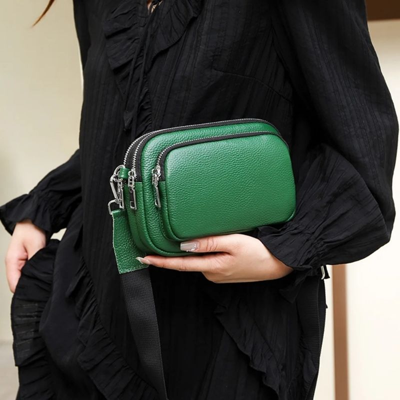 Sac bandoulière compact au style pratique et tendance