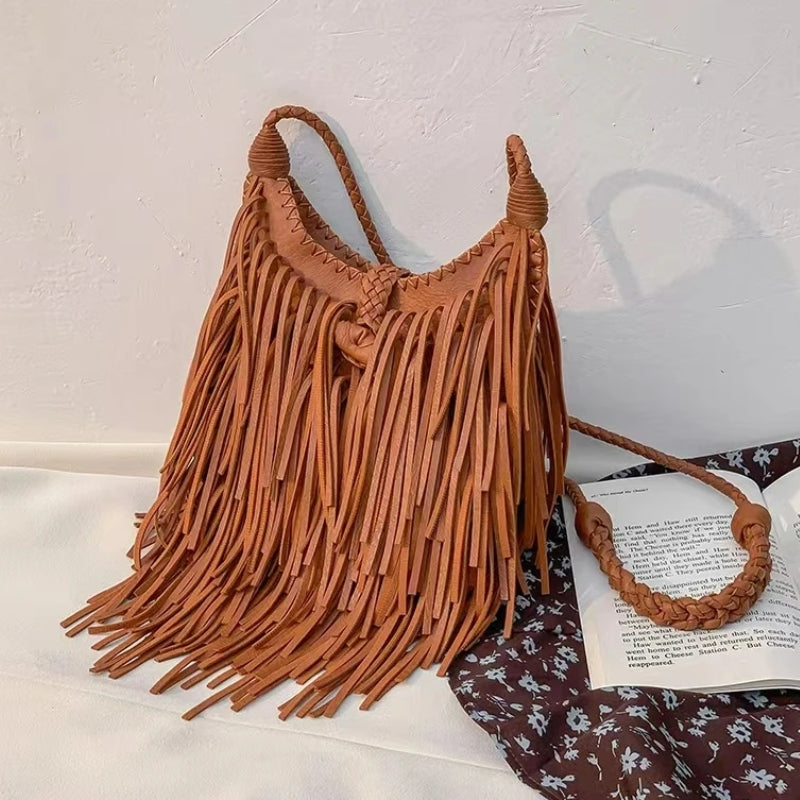Sac bandoulière féminin orné de franges