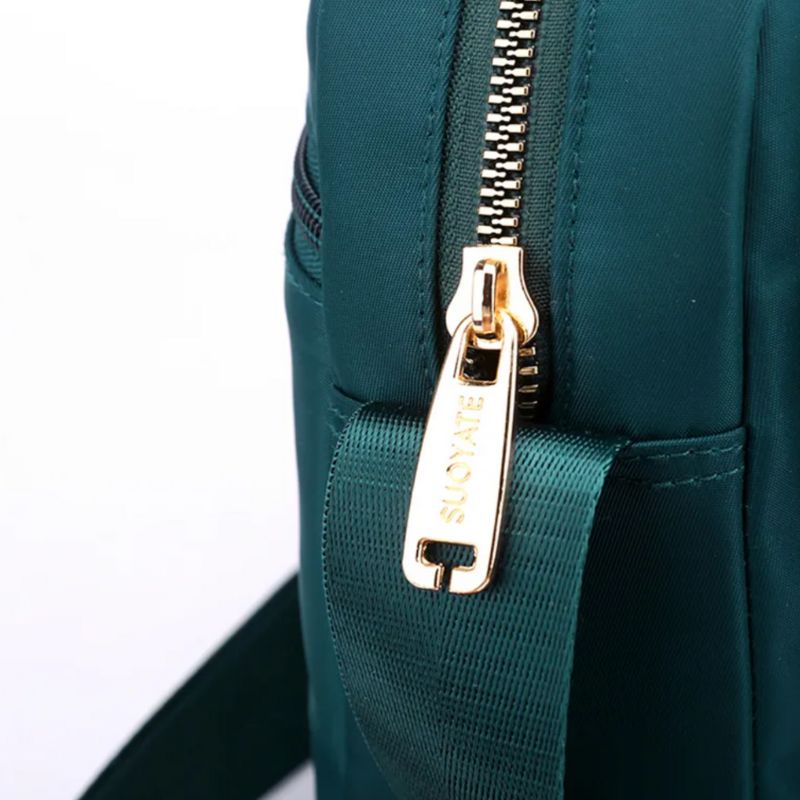 Sac bandoulière féminin pourvu de plusieurs poches