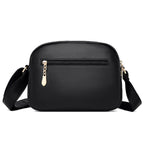Sac bandoulière tendance à porter à la main