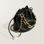 Sac bourse à finition matelassée noire