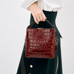 Sac brillant effet peau de crocodile