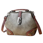 Sac brun vintage conçu pour la main