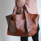 Sac cabas grand format multi poche au modèle iconique