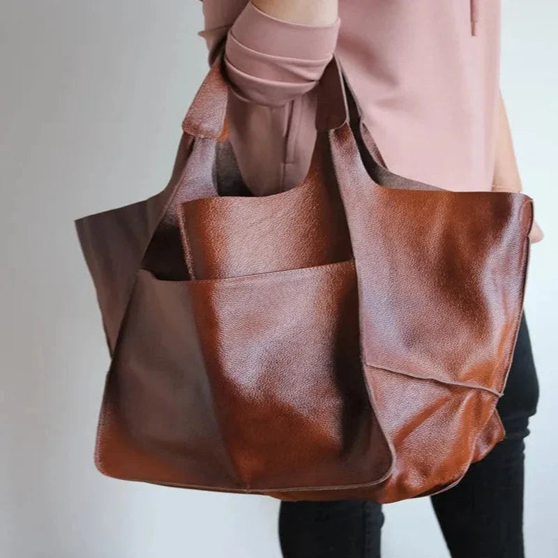 Sac cabas grand format multi poche au modèle iconique