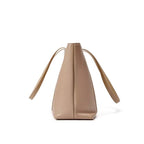 Sac cuir femme conçu pour les cours