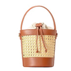 Sac design en rotin tressé avec bandoulière