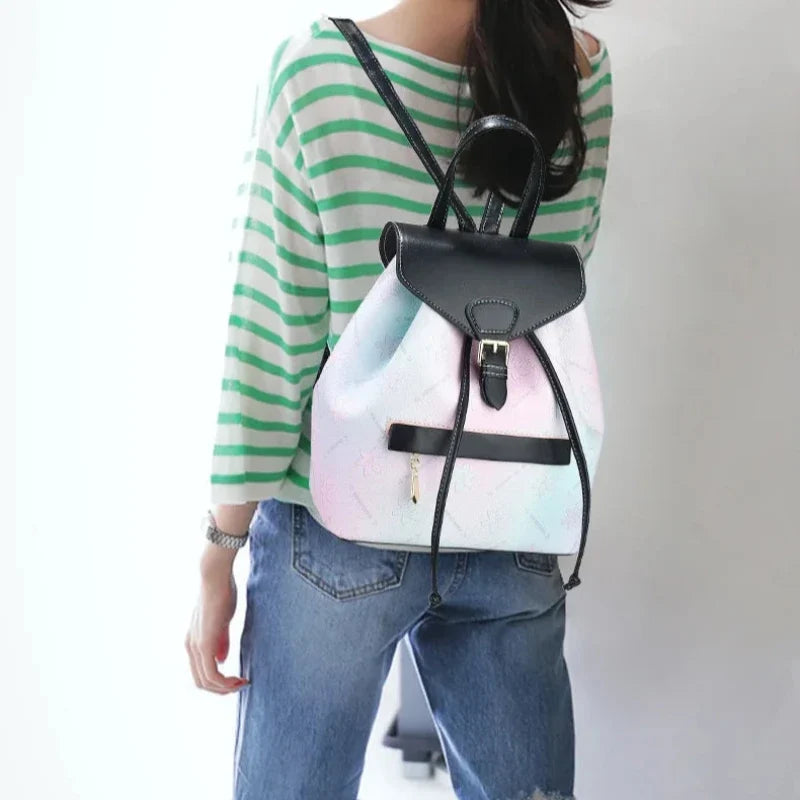 Sac distinctif pour femme à porter au dos ou à main
