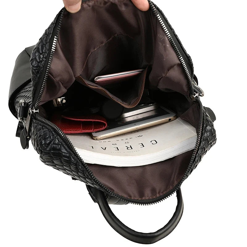 Sac élégant noir pour femme porté main ou dos
