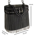 Sac élégant orné d'une frange métallique