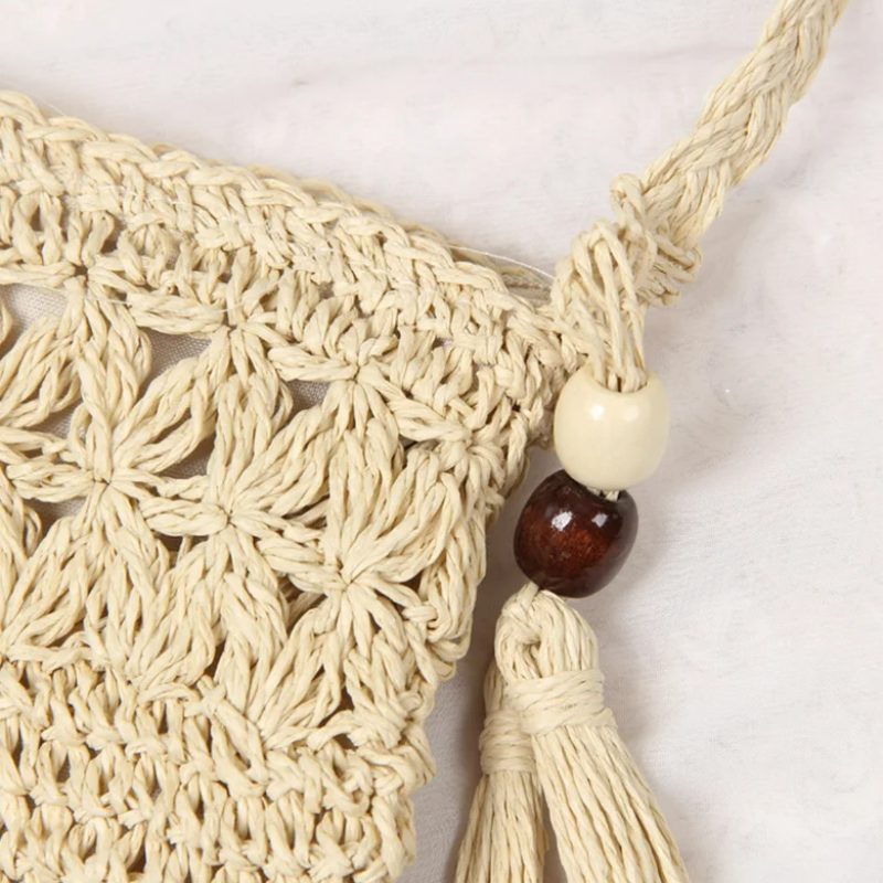 Sac en paille format pochette femme