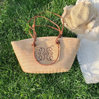 Sac en paille polyvalent de couleur beige