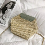 Sac en paille structuré en hexagone