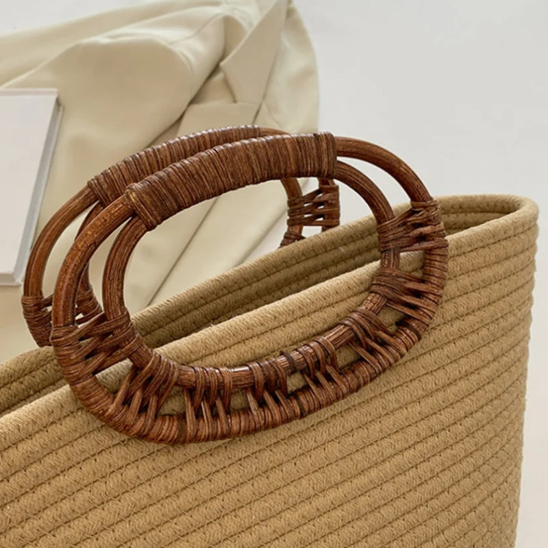 Sac en rotin de femme