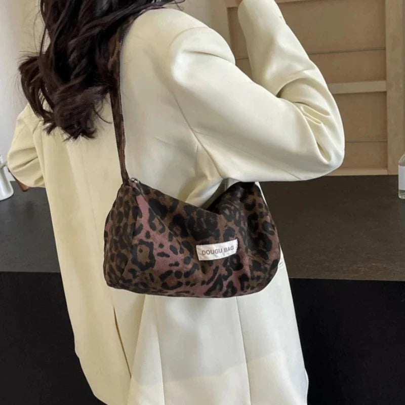 Sac en toile léopard au style décontracté