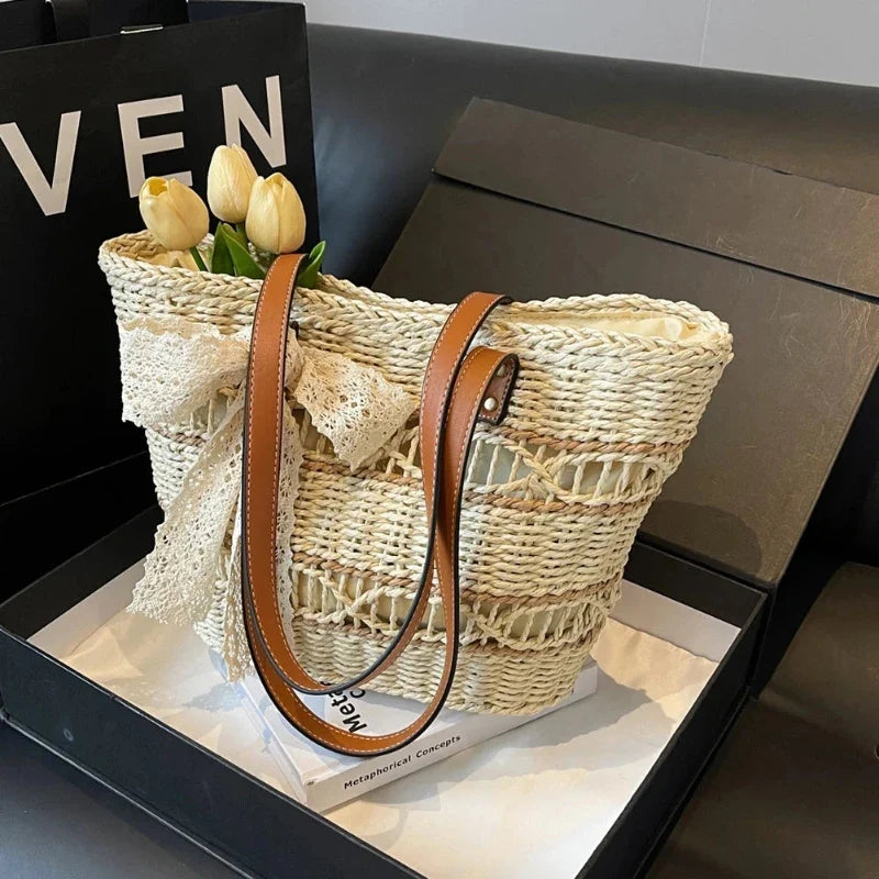 Sac façon panier à main au charme vintage