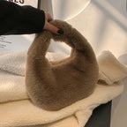 Sac fausse fourrure très tendance