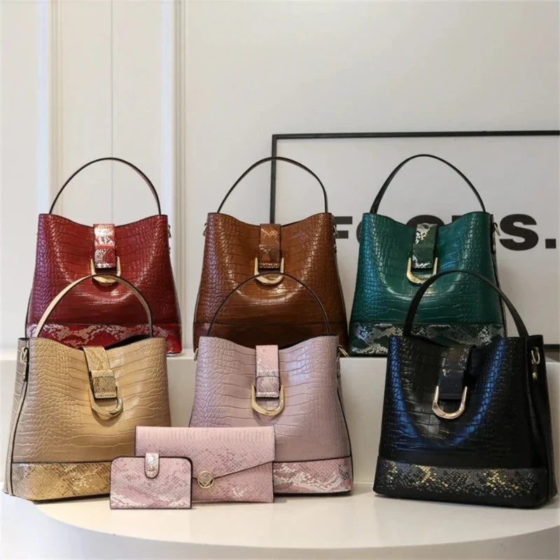 Sac féminin à main avec portefeuille coordonné