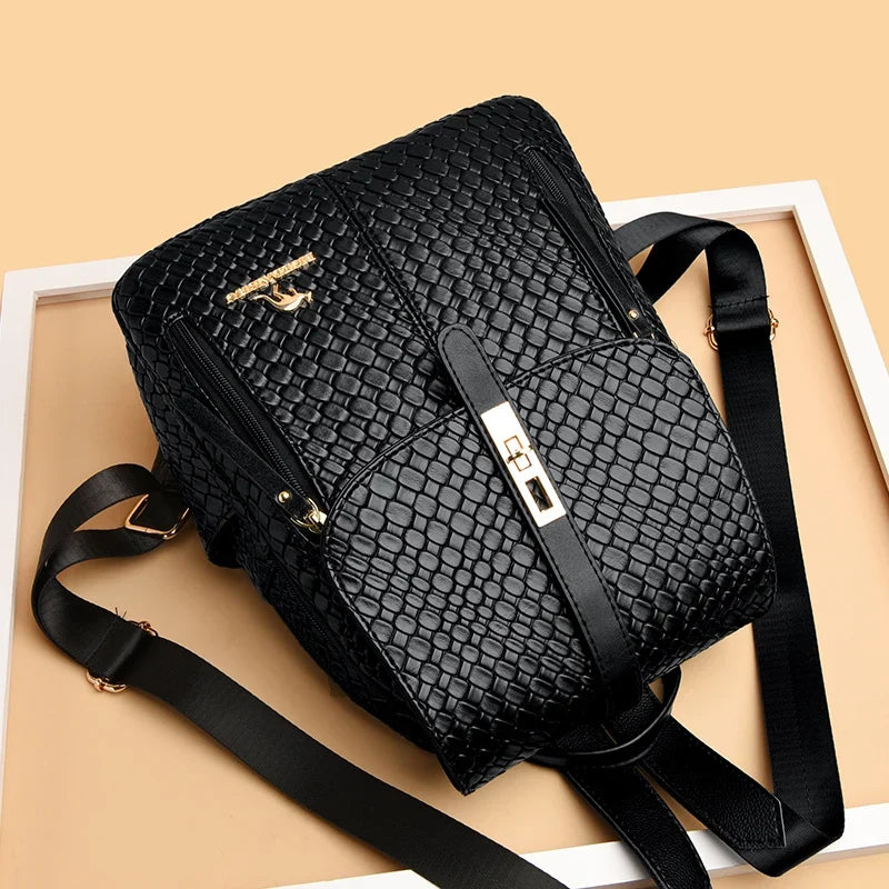 Sac féminin élégant en simili noir à porter main et dos