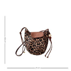 Sac féminin souple imprimé léopard