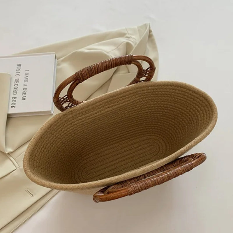 Sac femme à base de rotin