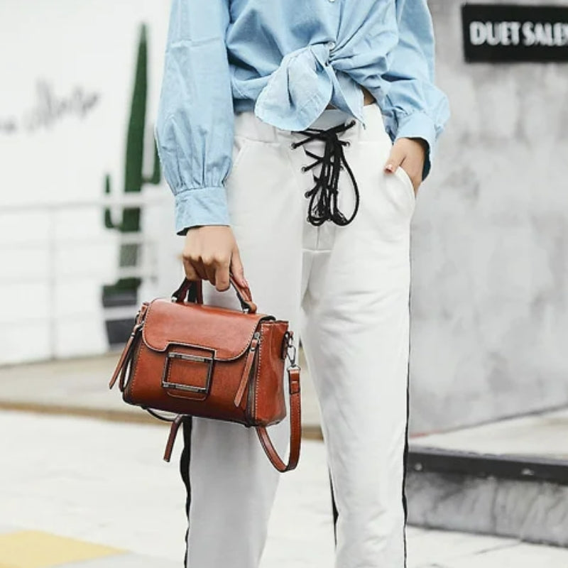 Sac femme à main avec bandoulière marron vintage