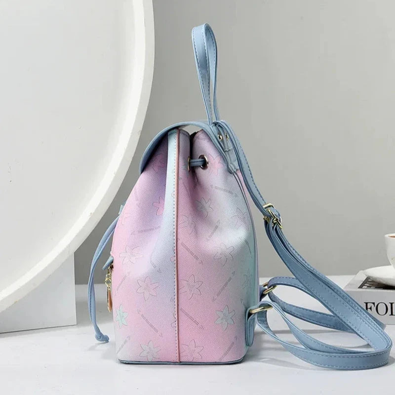 Sac femme au design distinctif et tendance, porté main ou dos