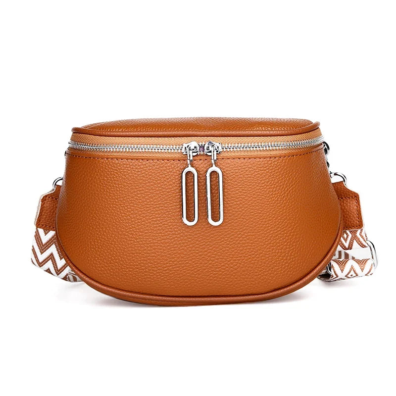 Sac femme au format banane de poitrine