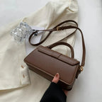 Sac femme en forme de baguette