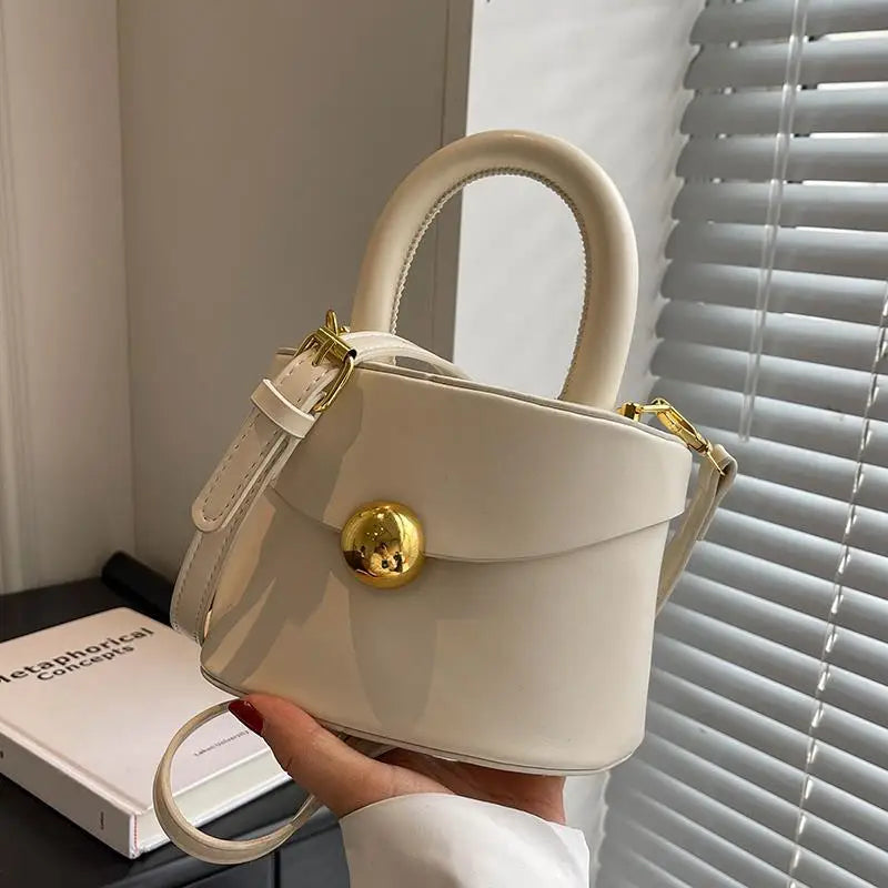 Sac femme façon seau, chic et luxueux