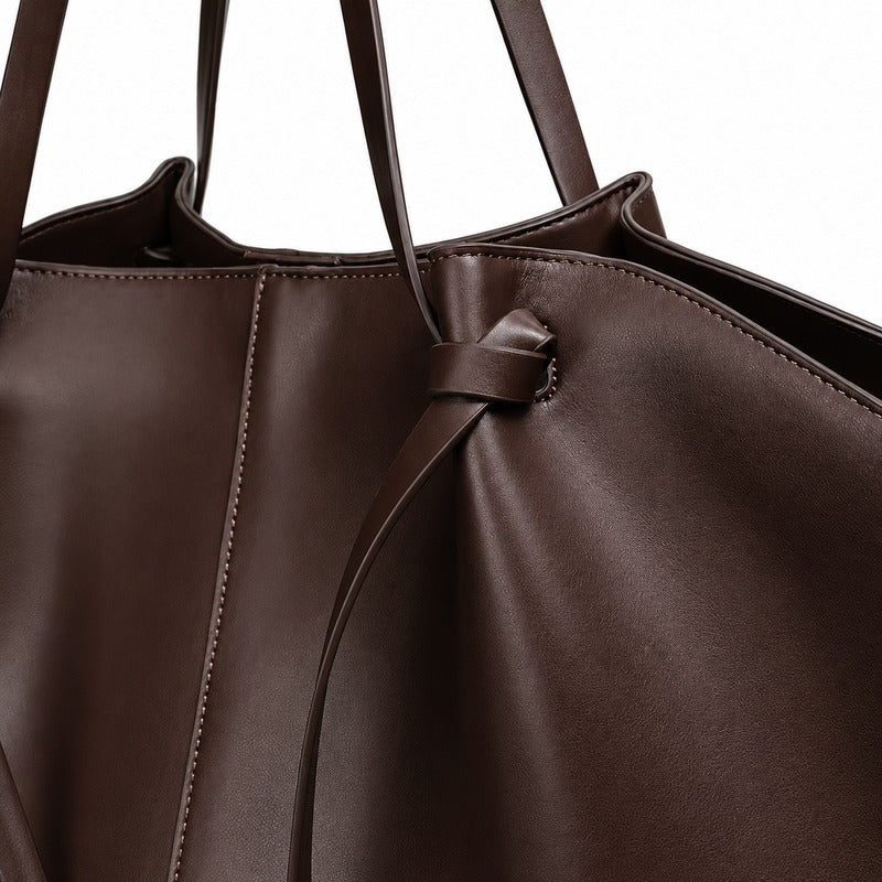 Sac femme spacieux pour les cours