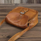 Sac femme style besace en cuir vintage