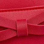 Sac fillette de 4 ans porté à la main