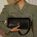 Sac format baguette au style rétro chic