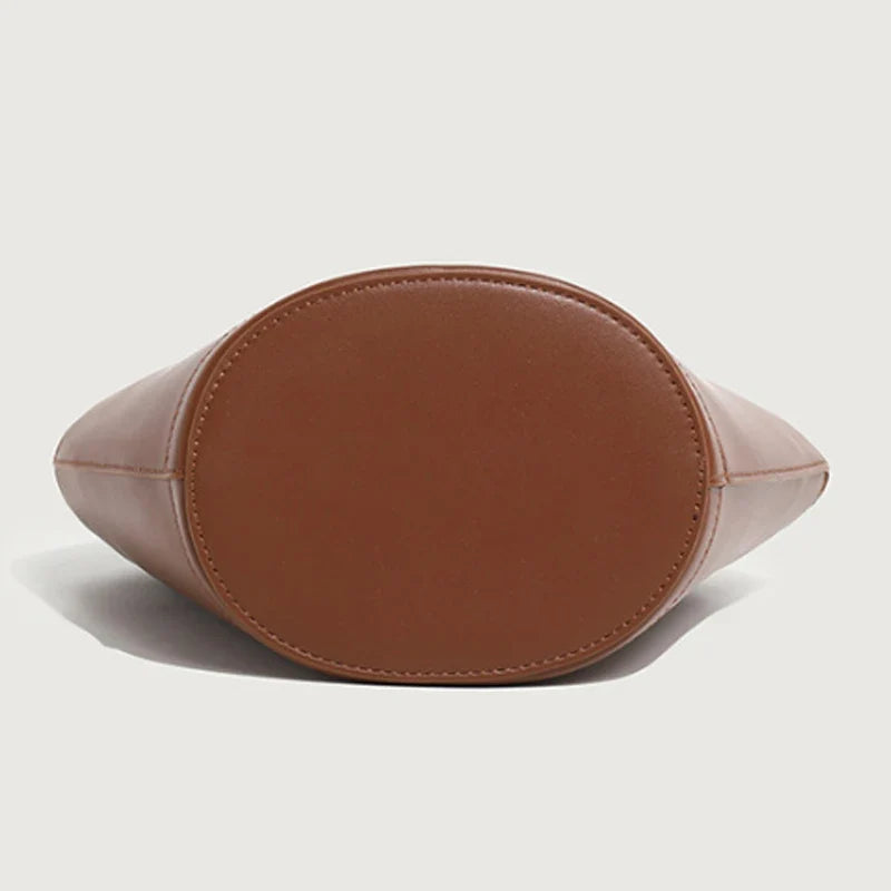 Sac forme seau à main avec anse bambou