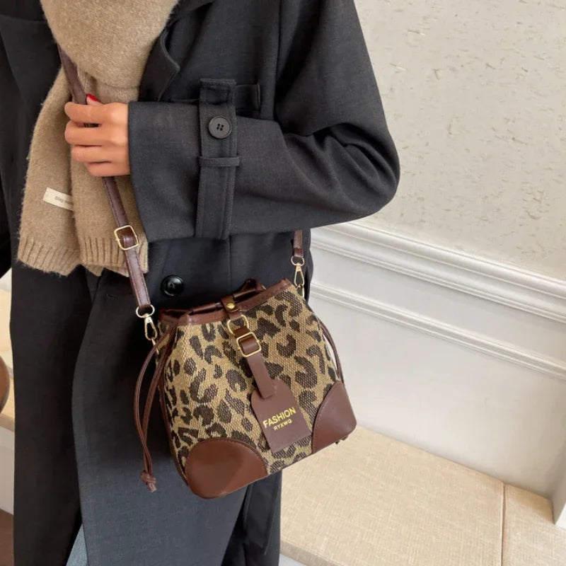 Sac fourre-tout à imprimé léopard