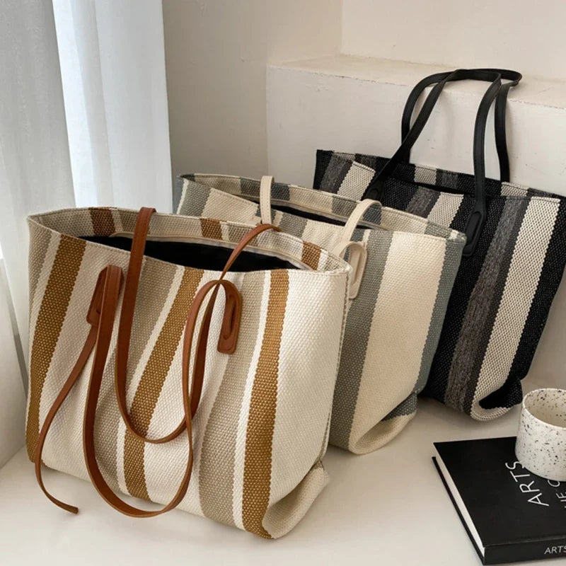 Sac grande capacité en toile rayée style cabas