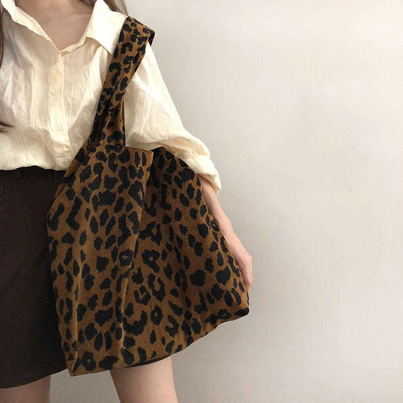 Sac léopard en toile au format souple