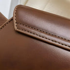 Sac luxe en forme de baguette