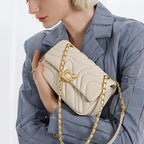 Sac matelassé contemporain et luxueux