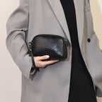 Sac noir à main effet croco tendance
