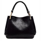 Sac noir effet croco