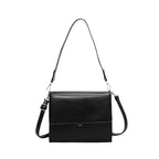 Sac noir format sac à main avec bandoulière